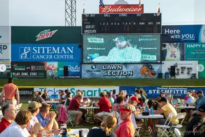 In-Person Trivia | Boston thumbnail